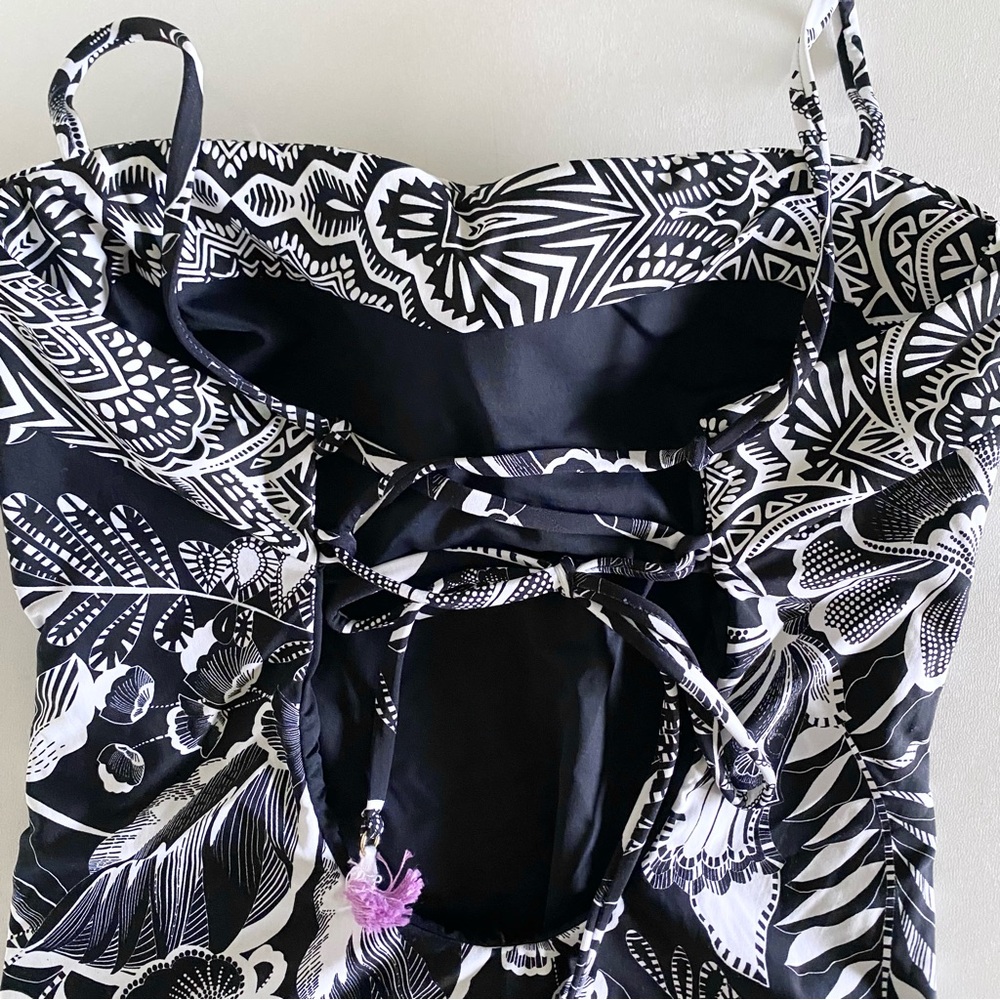 NEW La Blanca One Piece Swimsuit in black/white -Size 6 - Picture 5 of 8